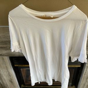 Michael Kors tshirt with pleated sleeves🩵